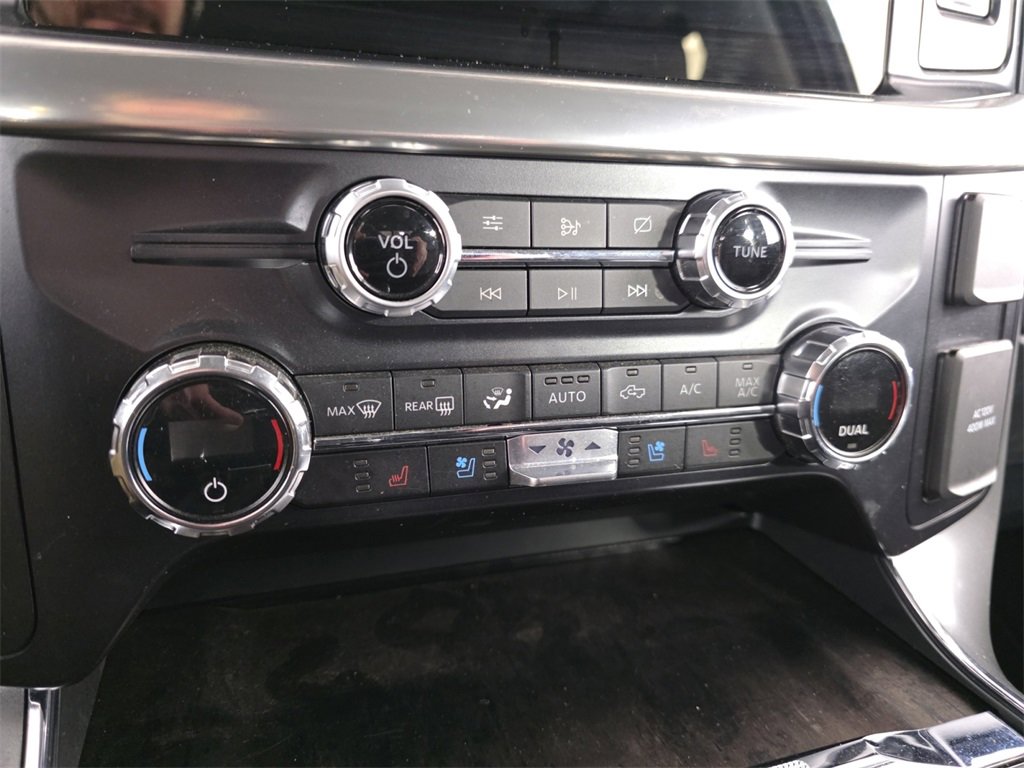 Used 2021 Ford F150 Lariat image 16