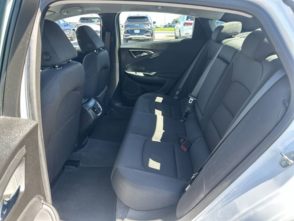 Used 2023 Chevrolet Malibu LT w/ Sport Edition image 21