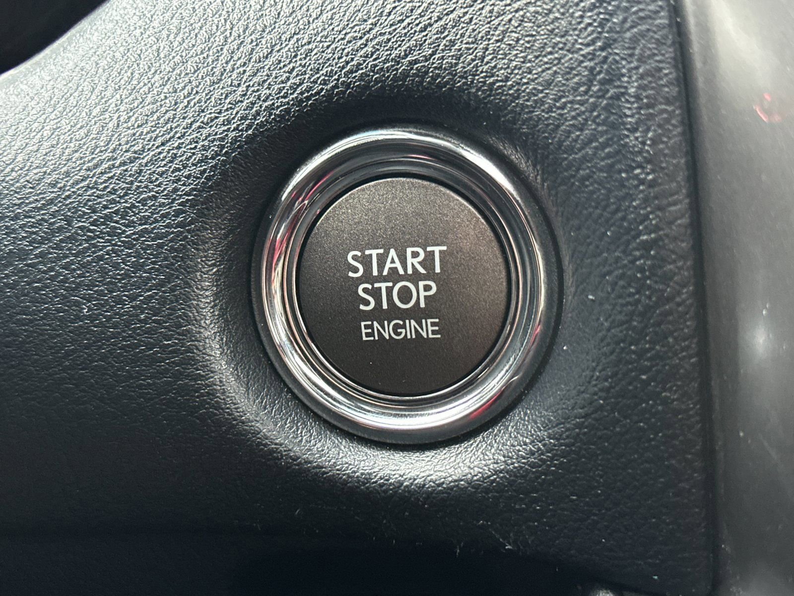 Used 2023 Lexus GX 460 Premium w/ Premium Package image 26