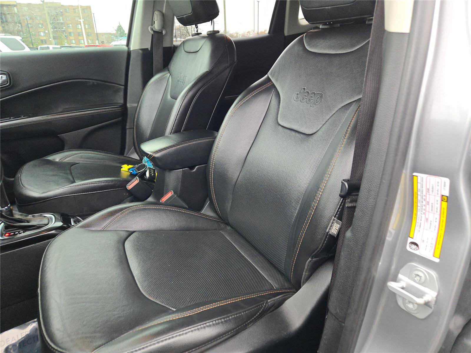 Used 2020 Jeep Compass Limited image 27