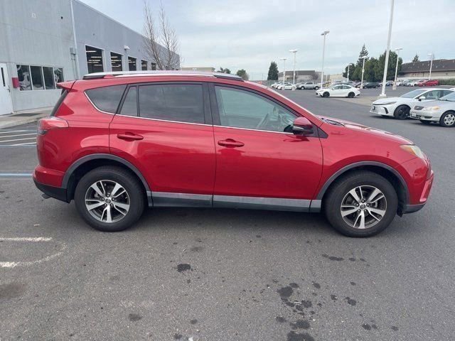 Used 2016 Toyota RAV4 XLE image 4