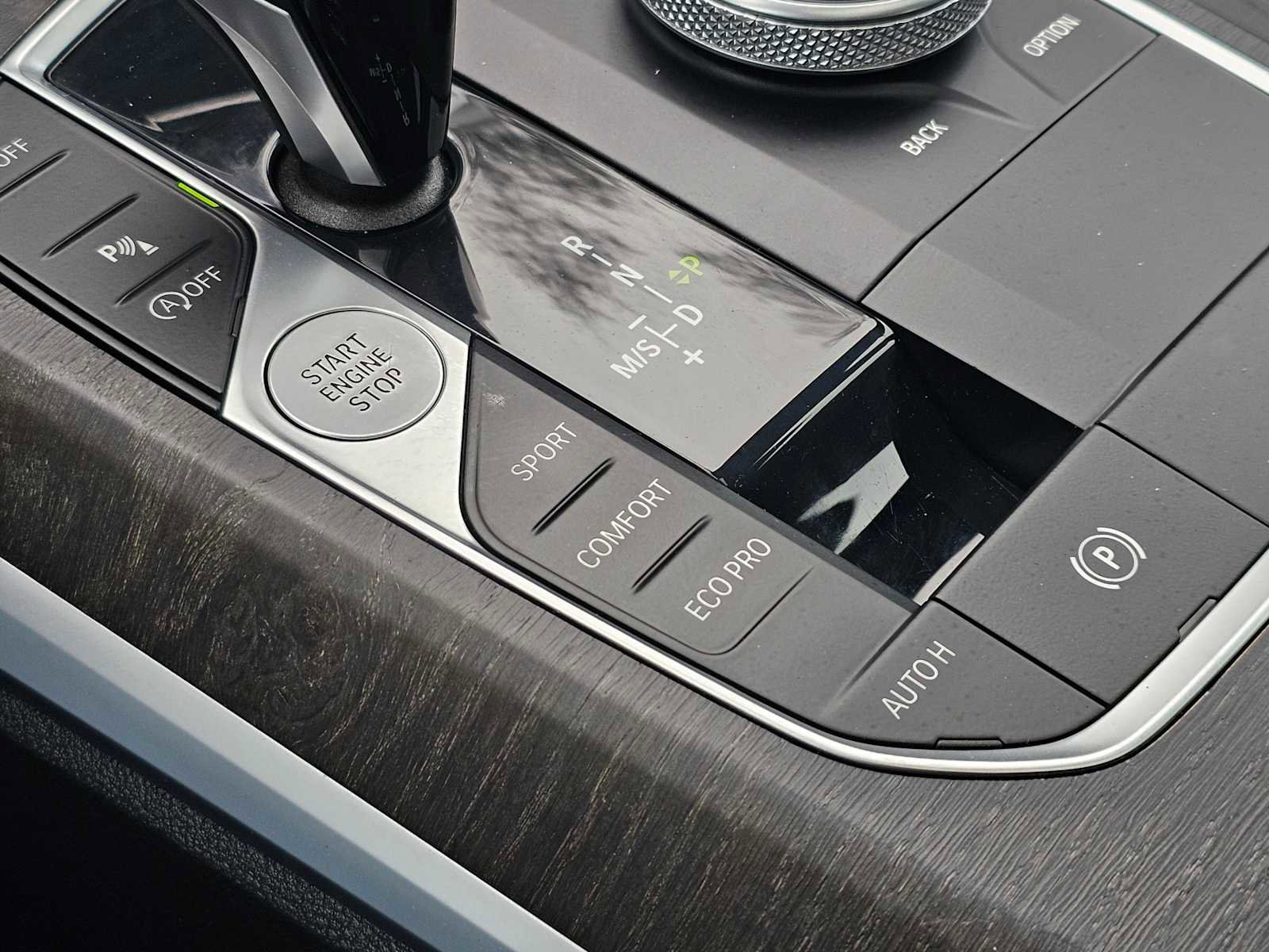 Used 2020 BMW 330i xDrive Sedan w/ Driving Assistance Package image 35