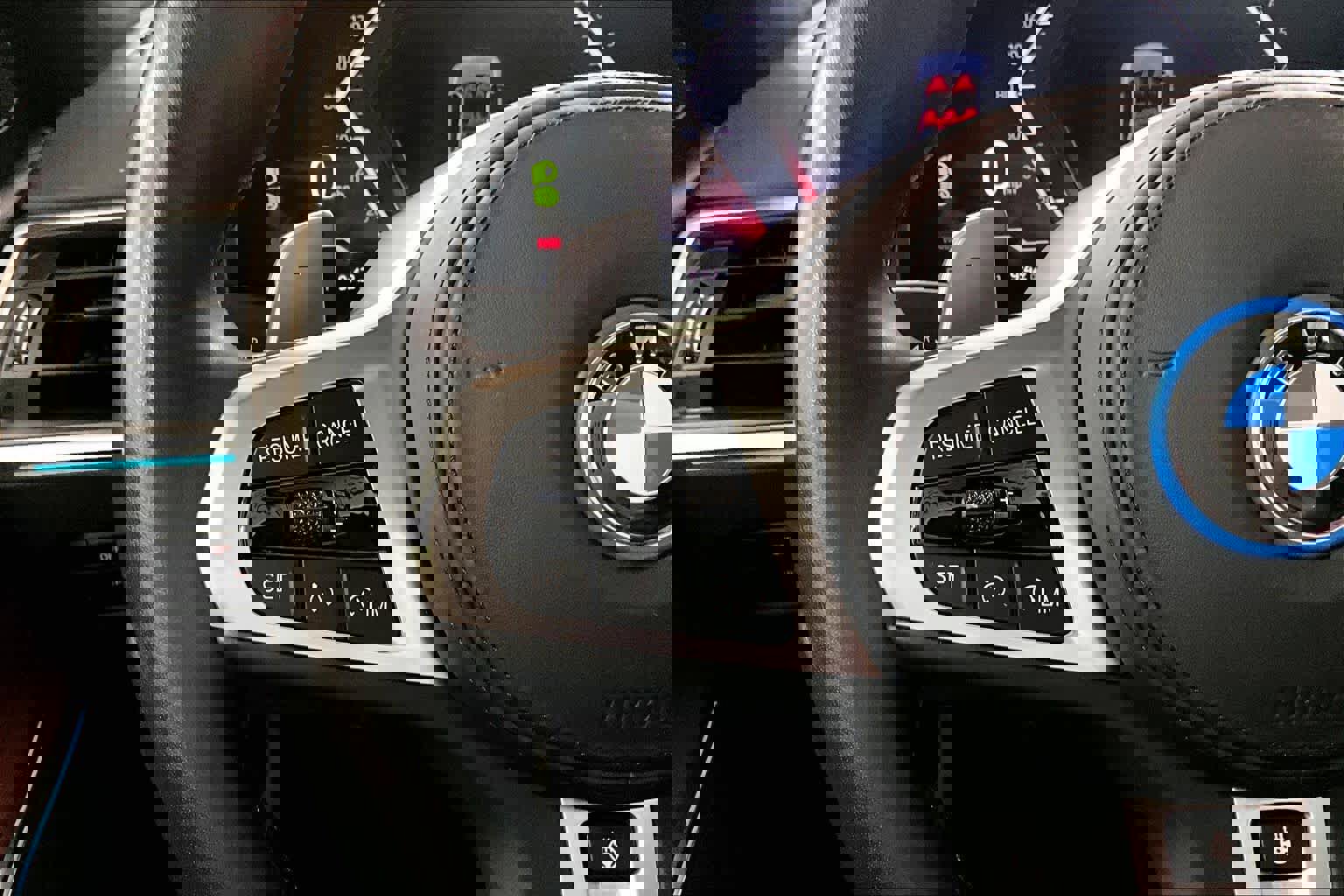 Used 2023 BMW 330e xDrive 330e xDrive w/ M Sport Package image 24