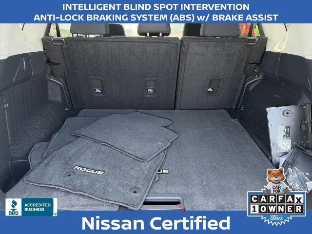 Certified 2026 Nissan Rogue SV FWD image 10