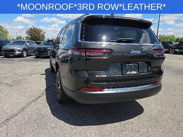 Used 2023 Jeep Grand Cherokee L Limited AWD/4WD image 15