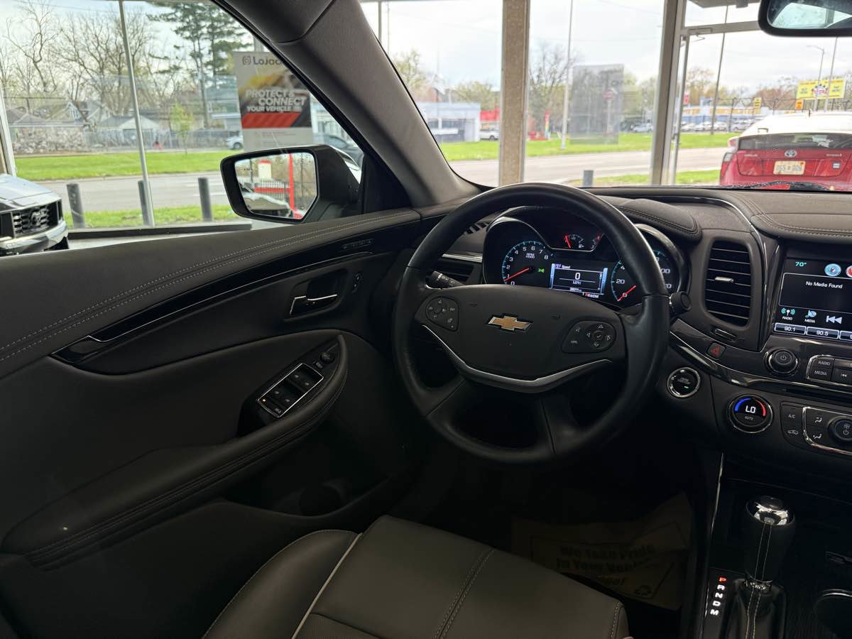 Used 2019 Chevrolet Impala Premier w/ Premier Confidence Package FWD image 36