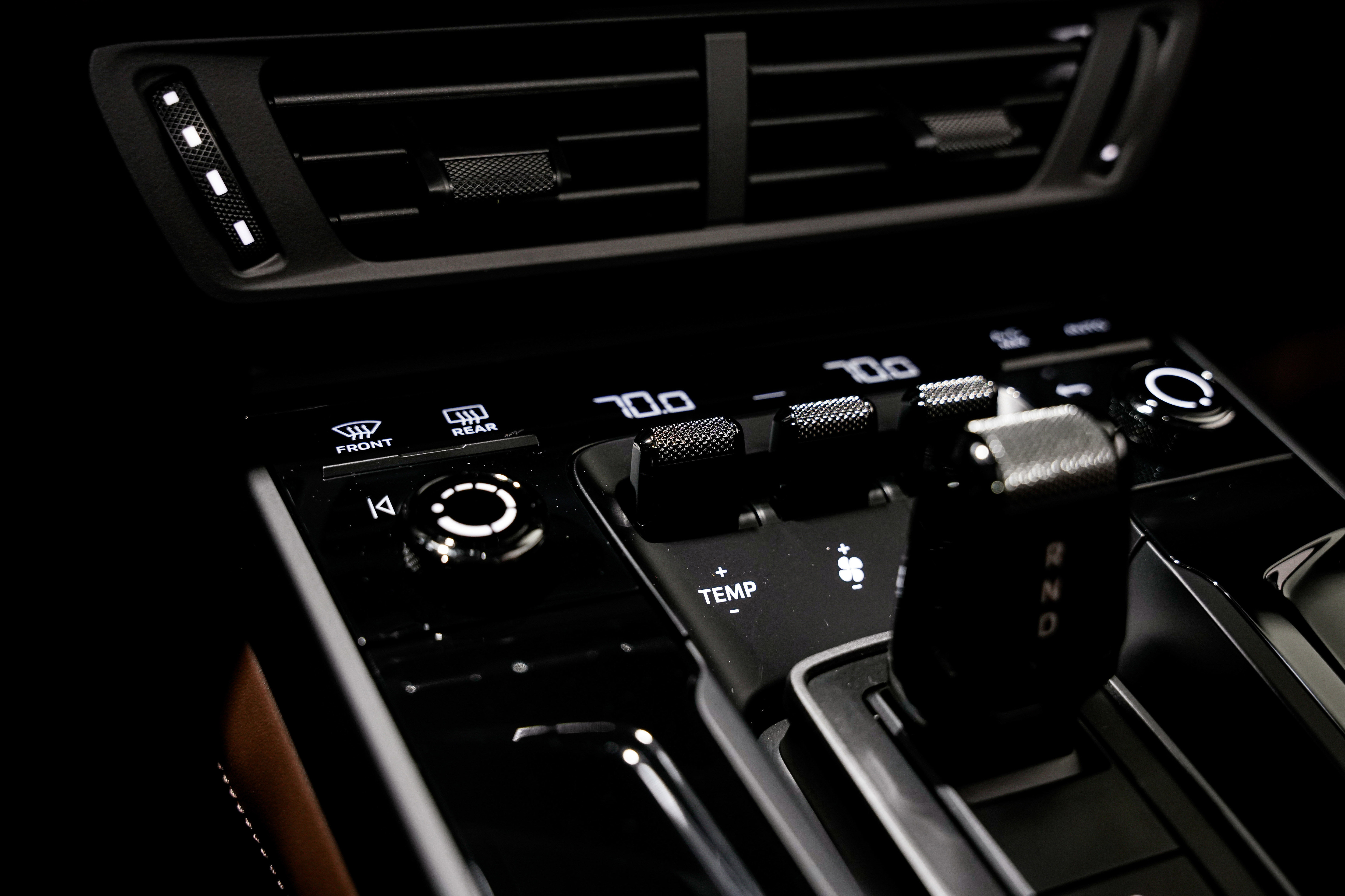 Used 2025 Porsche 911 Targa 4 GTS image 17