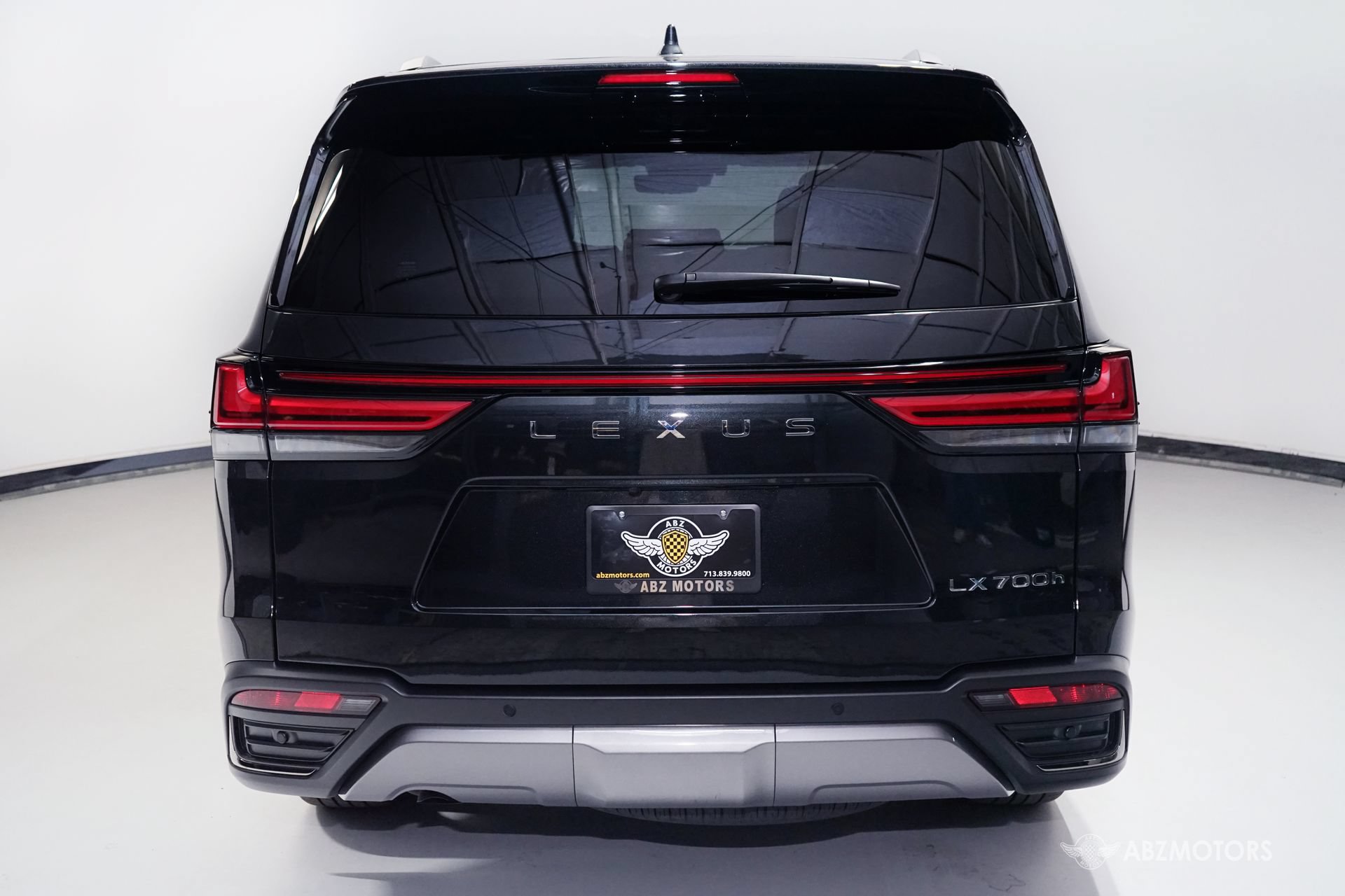 Used 2026 Lexus LX 700h Luxury w/ Appearance Package AWD/4WD image 7