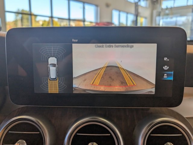 Used 2022 Mercedes-Benz GLC 300 4MATIC image 21