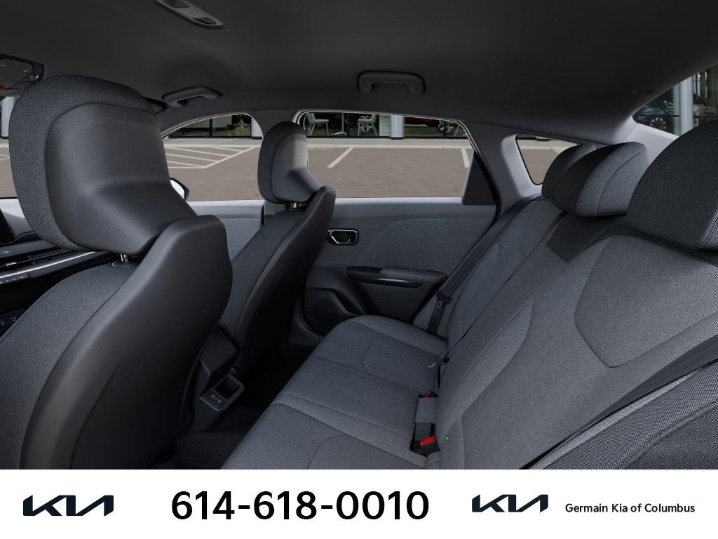 New 2025 Kia K4 LXS image 21