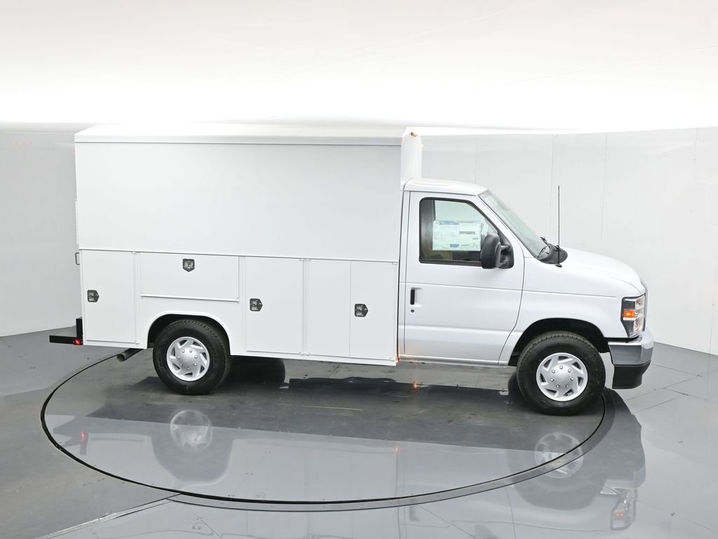 New 2026 Ford E-350 and Econoline 350 Super Duty w/ Power Equipment Group image 56