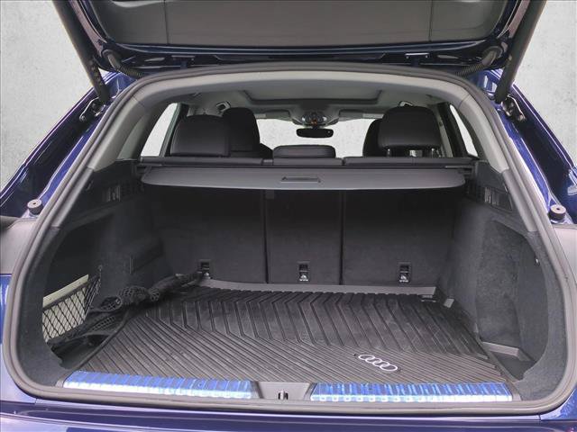 Used 2025 Audi Q5 Premium Plus w/ Premium Plus AWD/4WD image 6