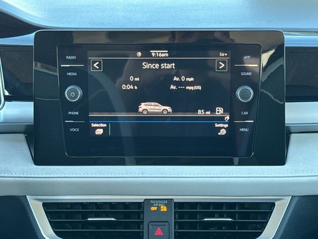 New 2025 Volkswagen Taos SE image 29