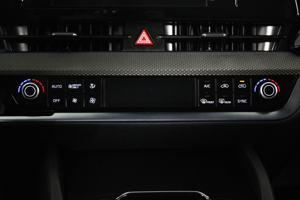 Used 2023 Kia Sportage LX image 20