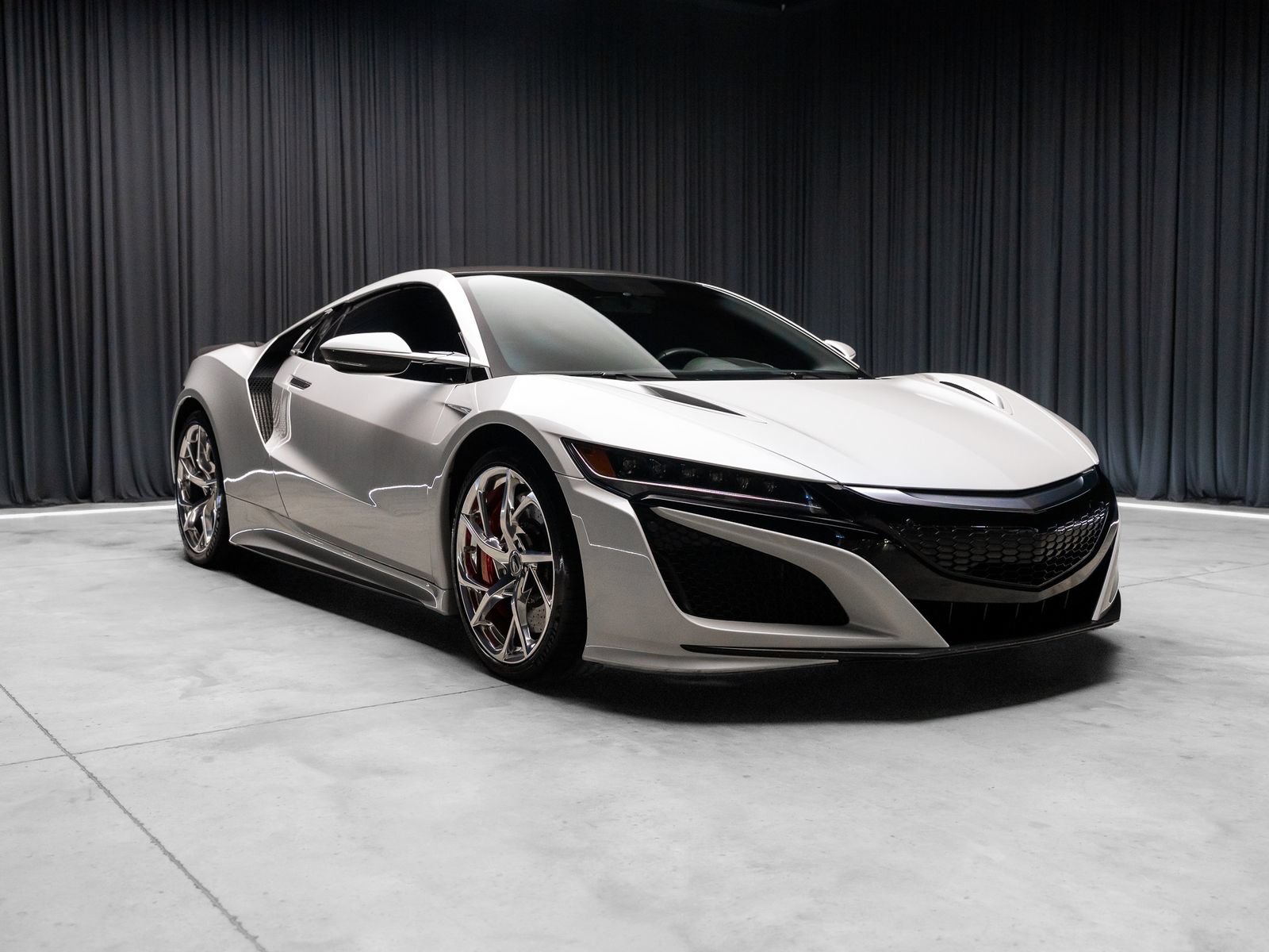 Used 2017 Acura NSX AWD/4WD image 19