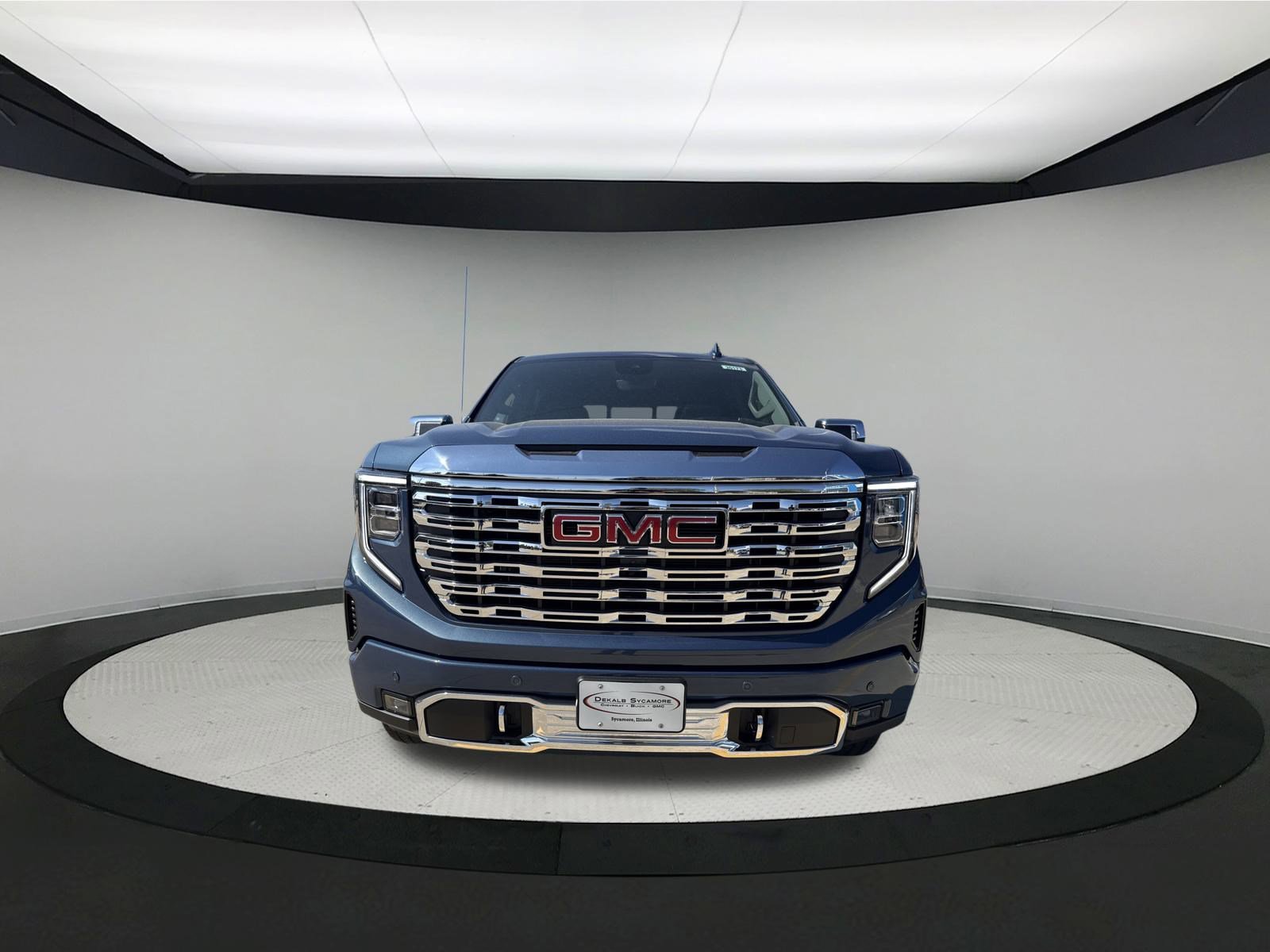 New 2026 GMC Sierra 1500 Denali image 2