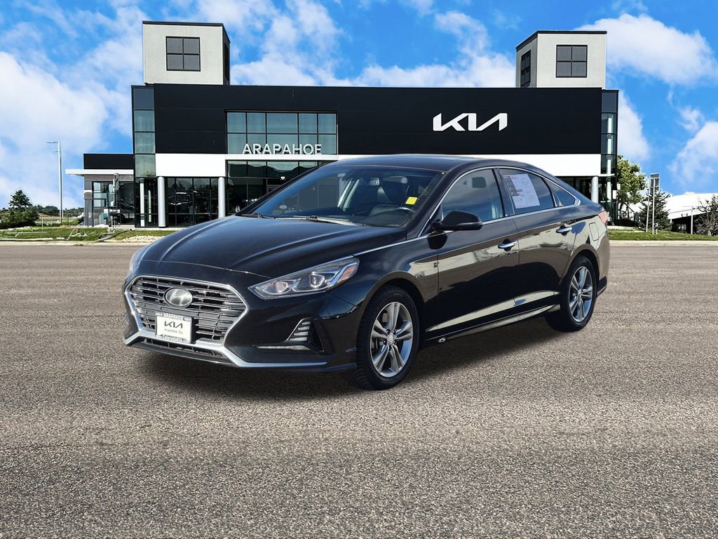 Used 2018 Hyundai Sonata Limited w/ Limited Ultimate Package 03 image 4