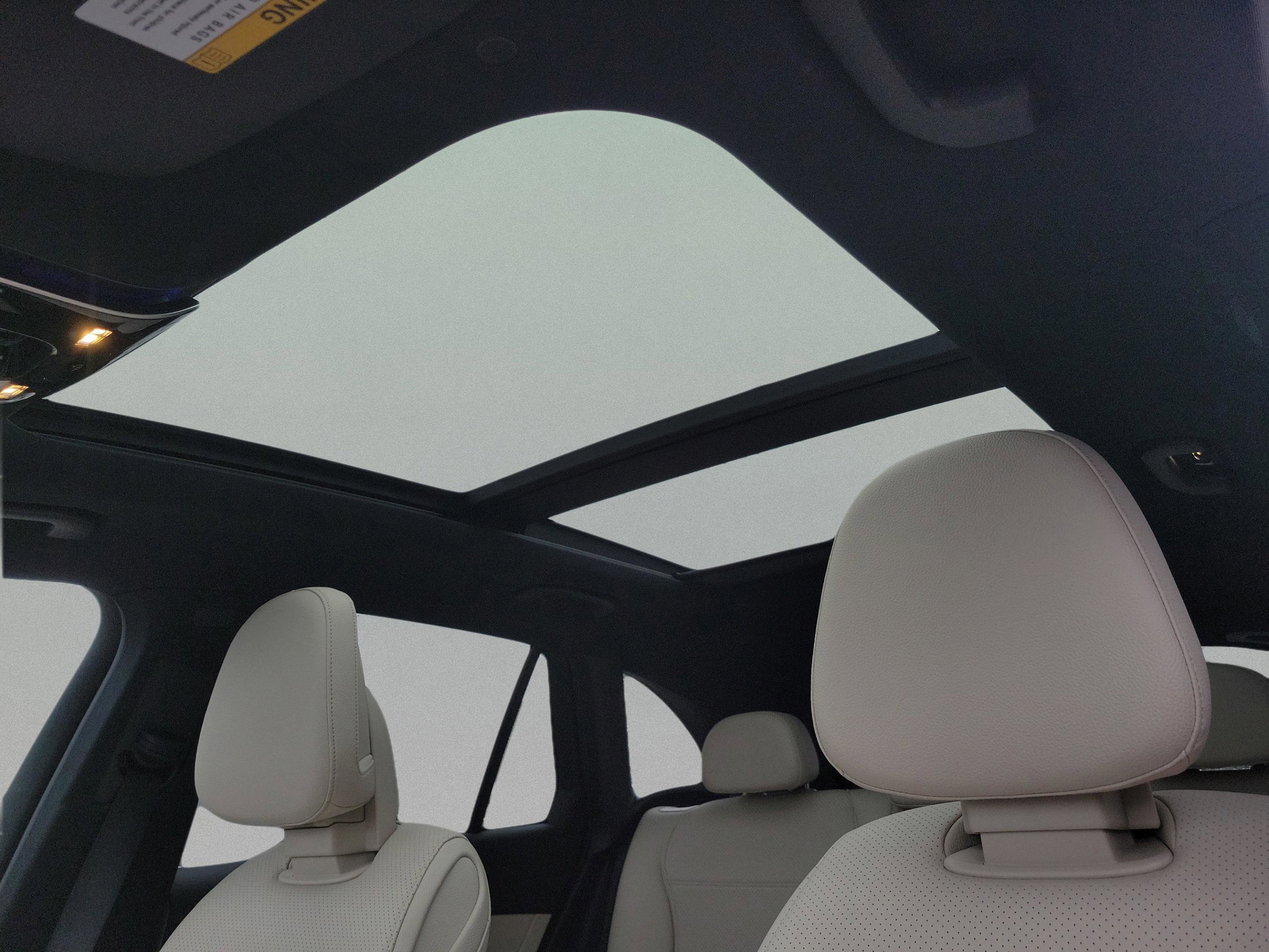 Certified 2023 Mercedes-Benz GLC 300 4MATIC image 35