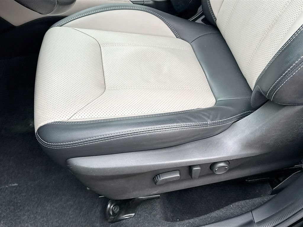 Used 2021 Subaru Forester Limited AWD/4WD image 25