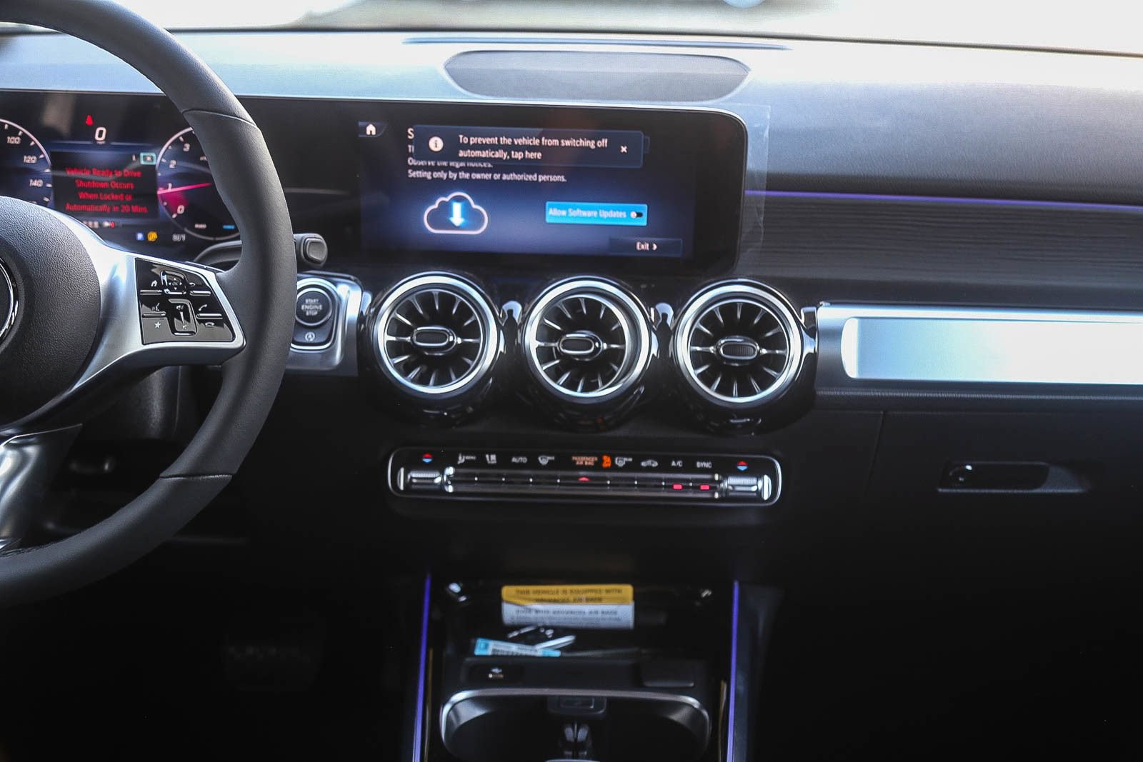 New 2026 Mercedes-Benz GLB 250 4MATIC image 11