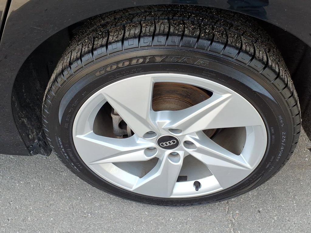 Used 2024 Audi A3 2.0T Premium image 9