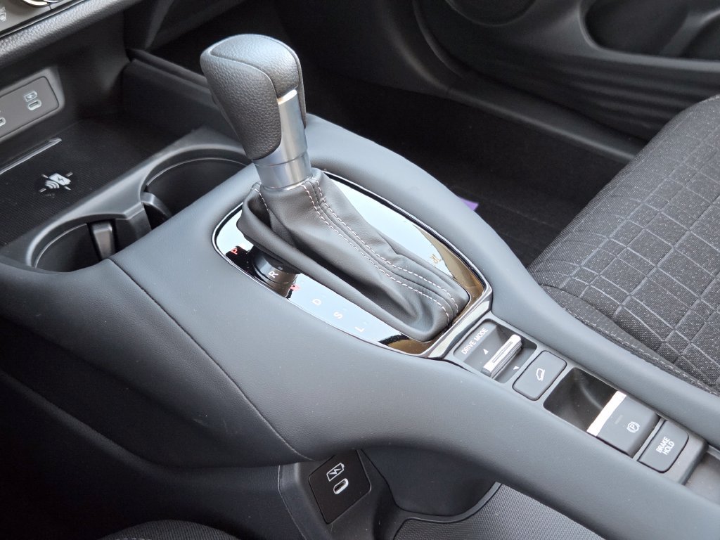 New 2027 Honda HR-V LX image 32
