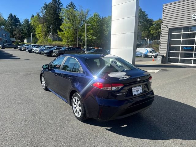 Used 2023 Toyota Corolla LE FWD image 8