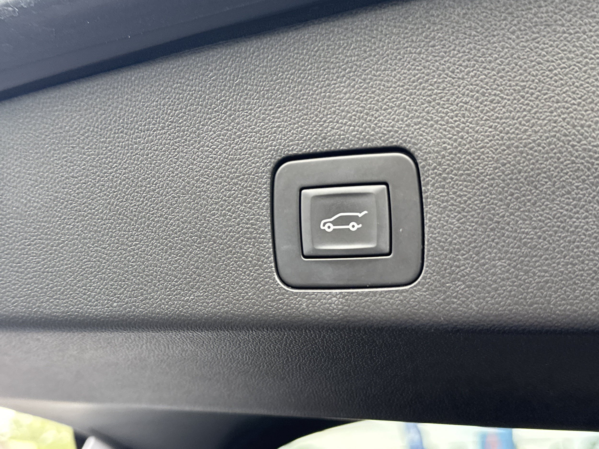 Used 2024 Buick Encore GX Sport Touring w/ Advanced Technology Package FWD image 15