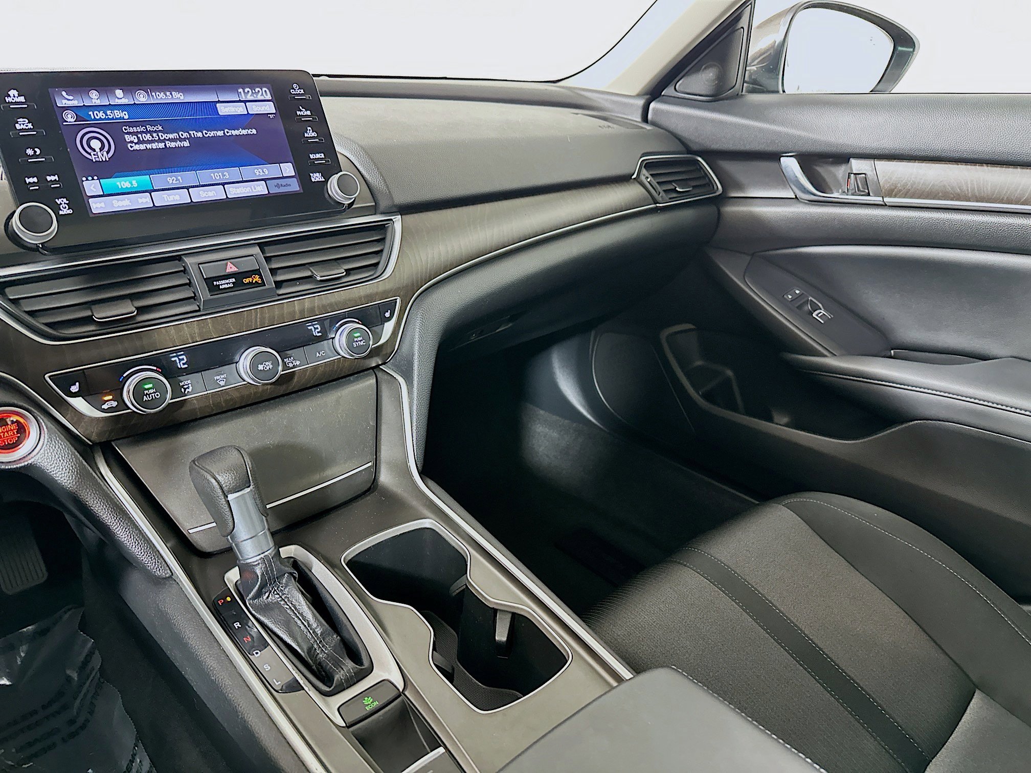 Used 2018 Honda Accord EX image 22