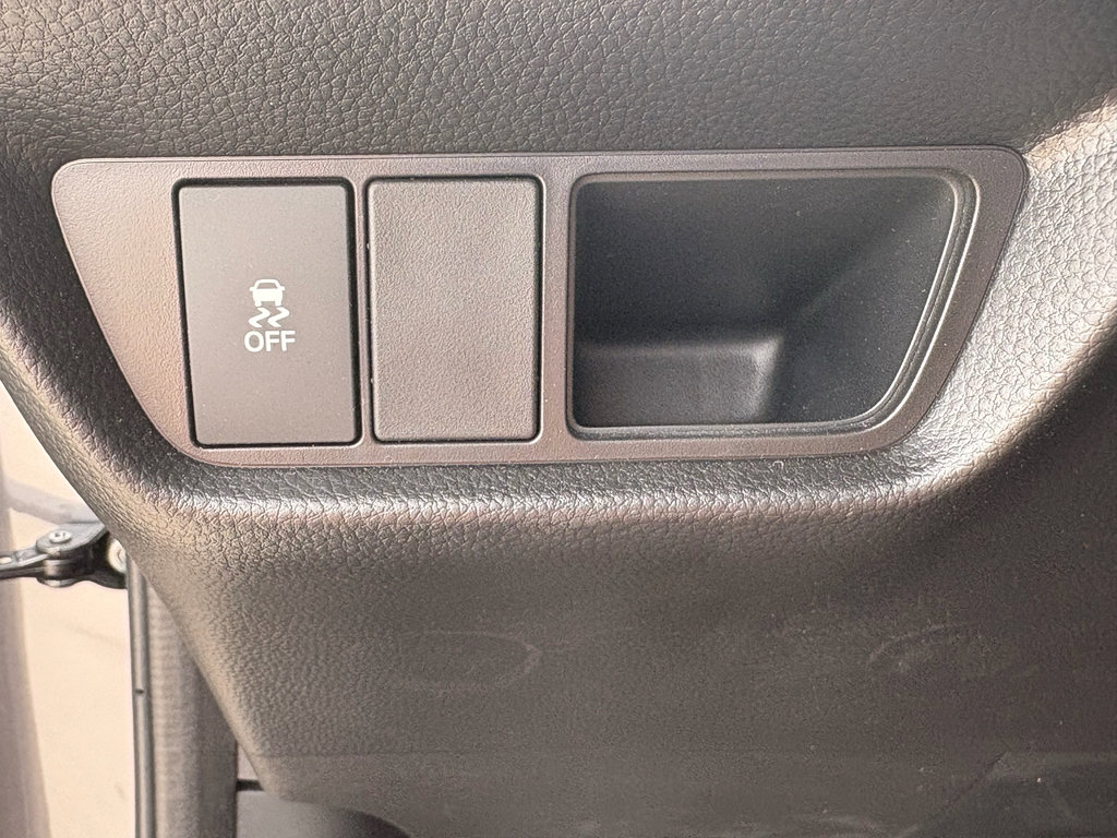 Certified 2026 Honda HR-V EX-L image 11