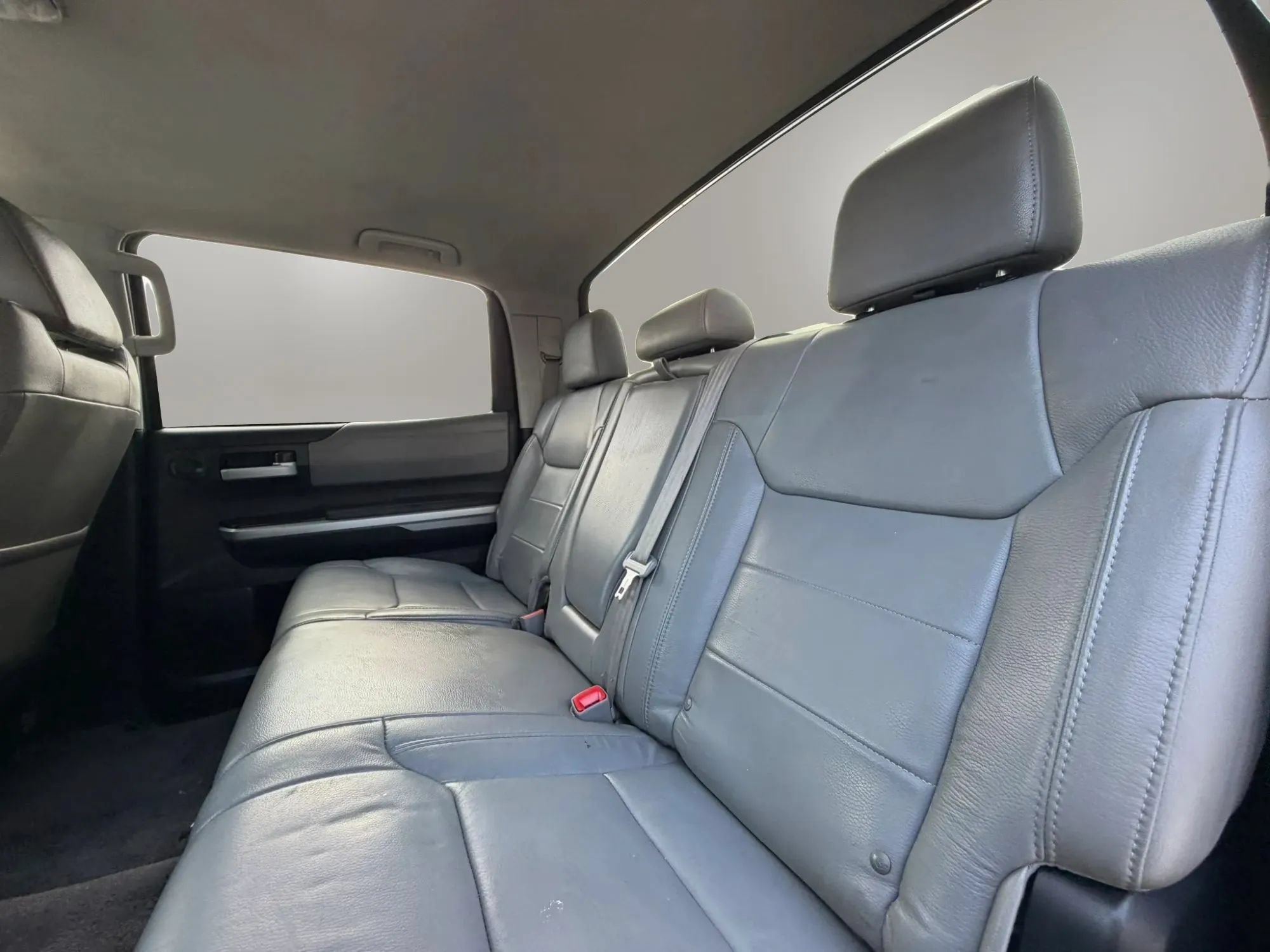 Used 2014 Toyota Tundra Limited w/ Limited Premium Package AWD/4WD image 21