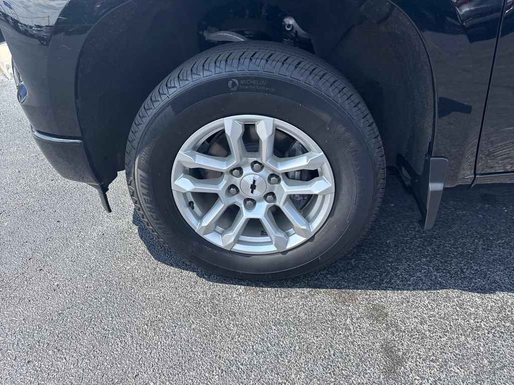 Used 2023 Chevrolet Silverado 1500 RST w/ Protection Package AWD/4WD image 42