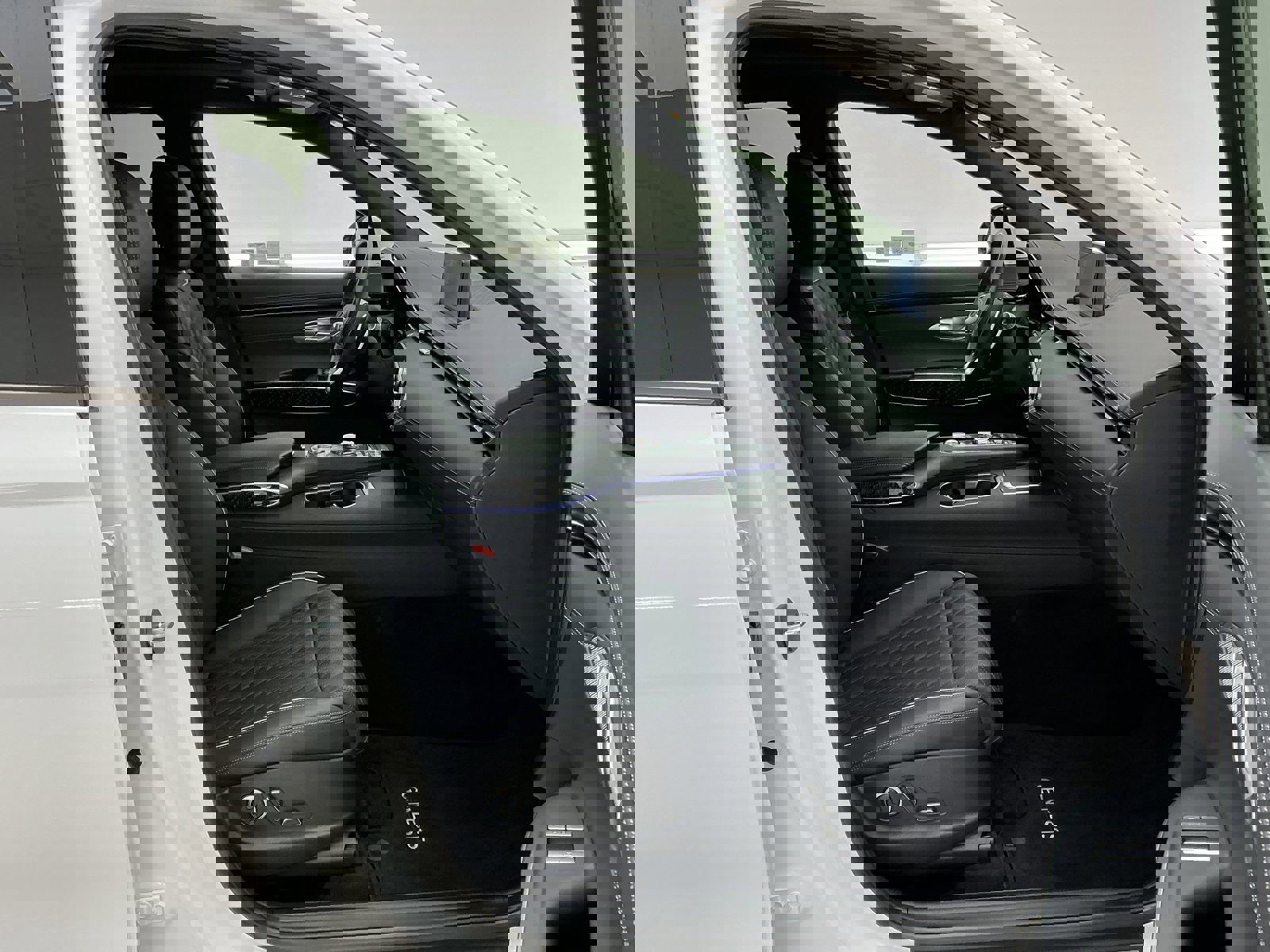 Used 2025 Genesis GV70 3.5T Sport w/ Sport Prestige Package image 26