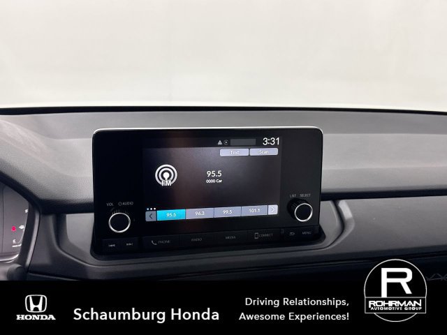 Used 2025 Honda Accord SE image 7