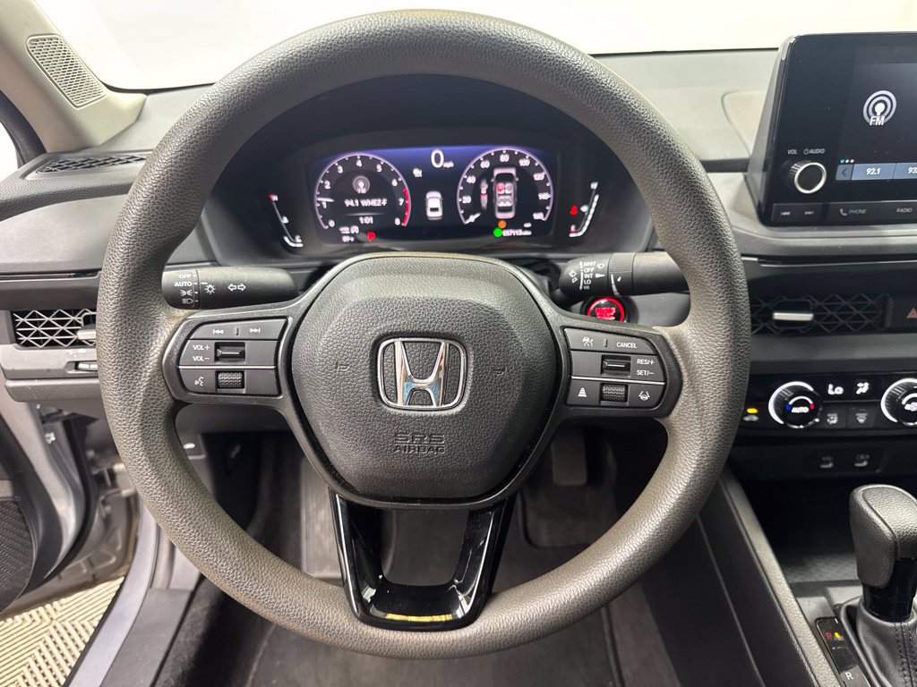 Used 2023 Honda Accord EX image 17