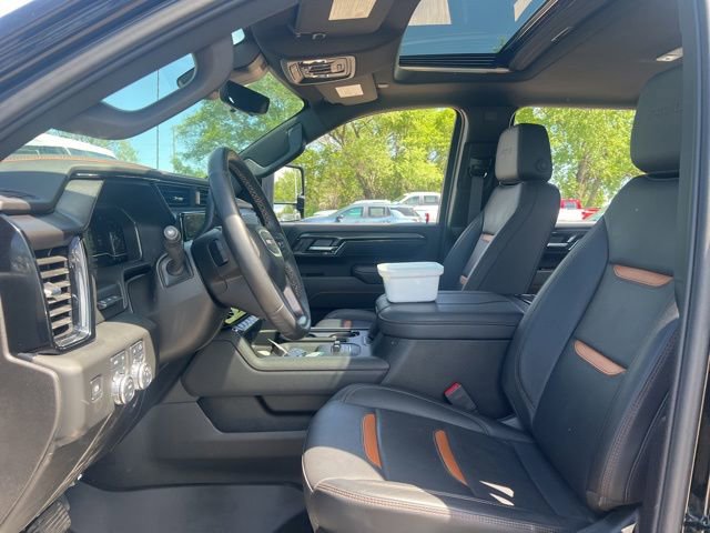 Used 2025 GMC Sierra 2500 AT4 w/ AT4 Premium Plus Package AWD/4WD image 12