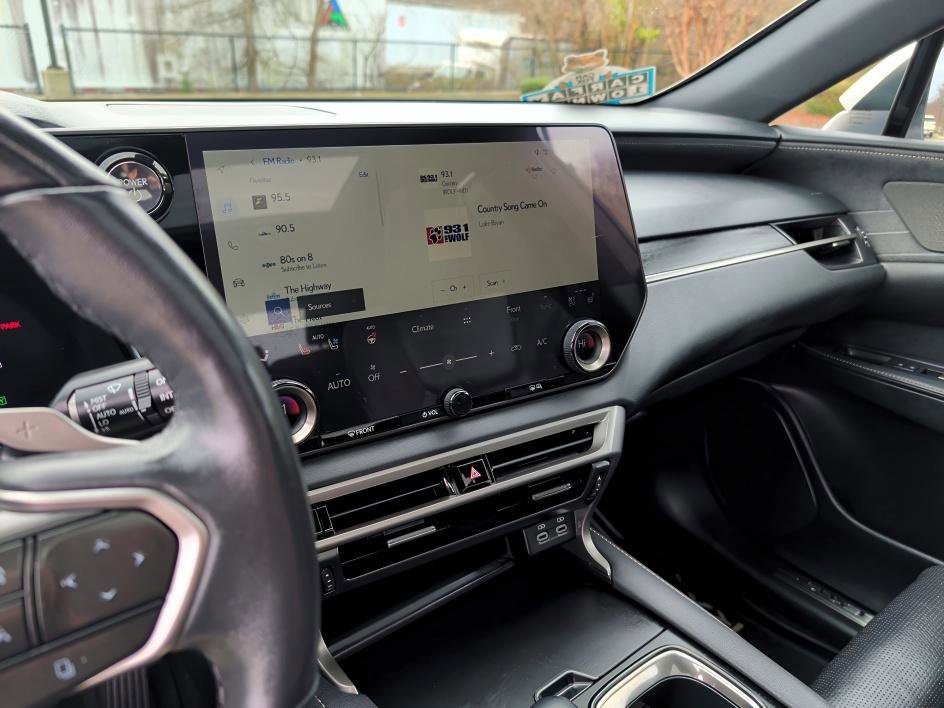 Used 2024 Lexus RX 350 w/ Convenience Package image 25