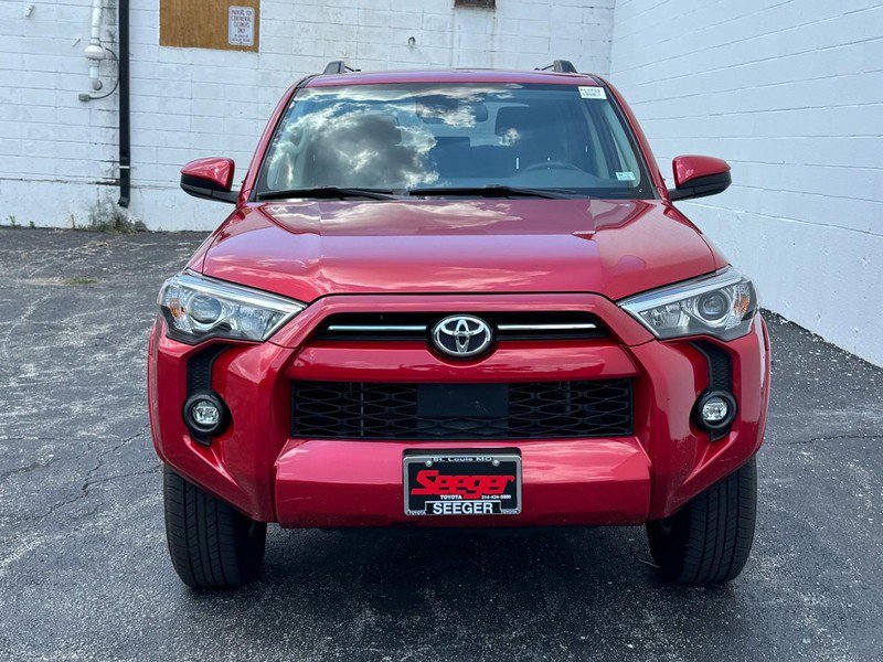 Certified 2024 Toyota 4Runner SR5 image 7