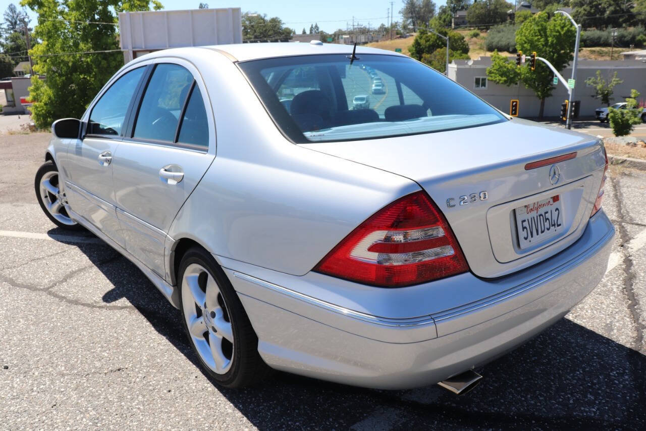 Used 2006 Mercedes-Benz C 230 Sedan image 6