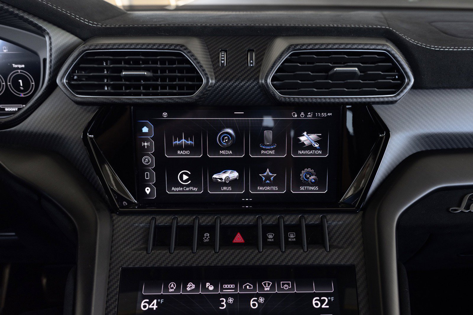 Used 2023 Lamborghini Urus Performante AWD/4WD image 37