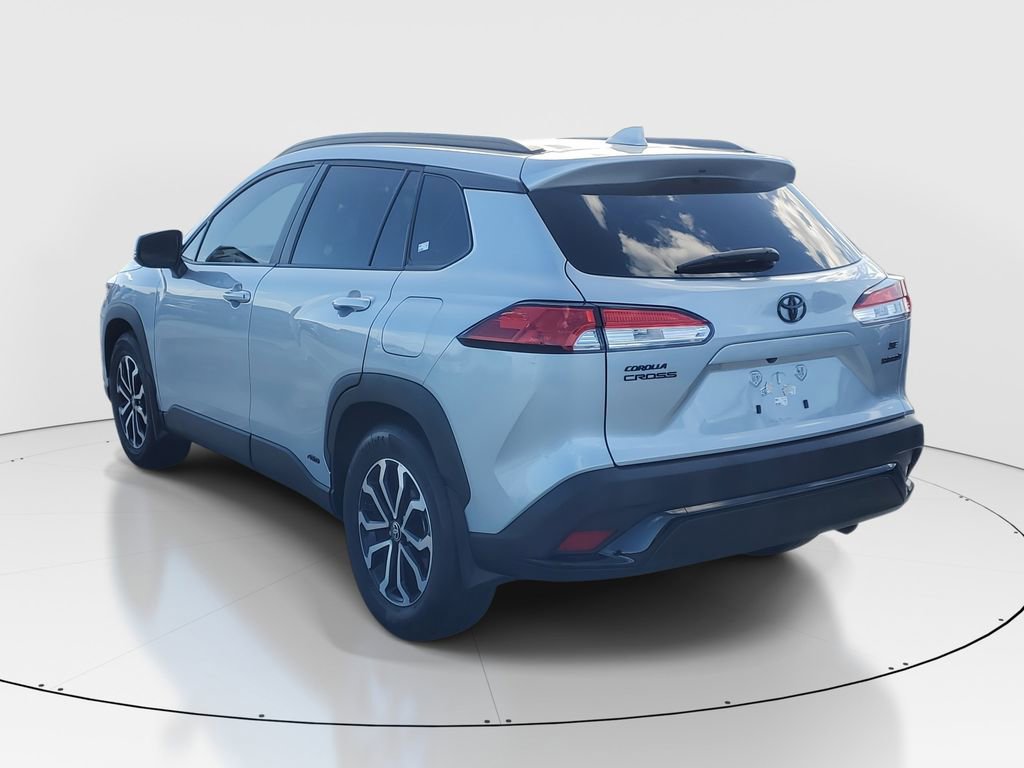 Used 2024 Toyota Corolla Cross SE image 5