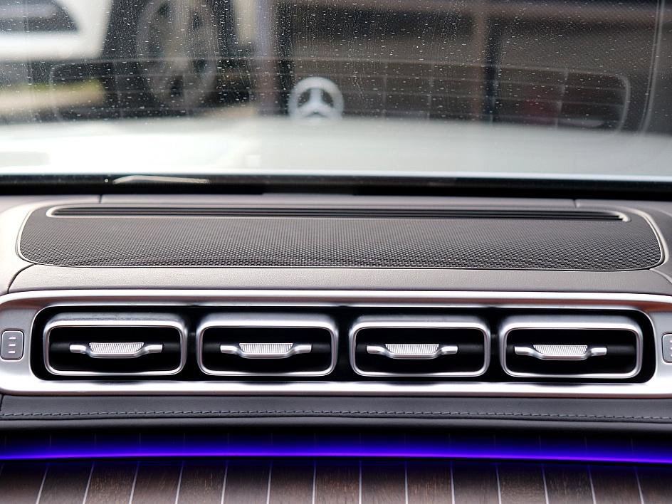 Used 2023 Mercedes-Benz S 580 4MATIC Sedan image 25