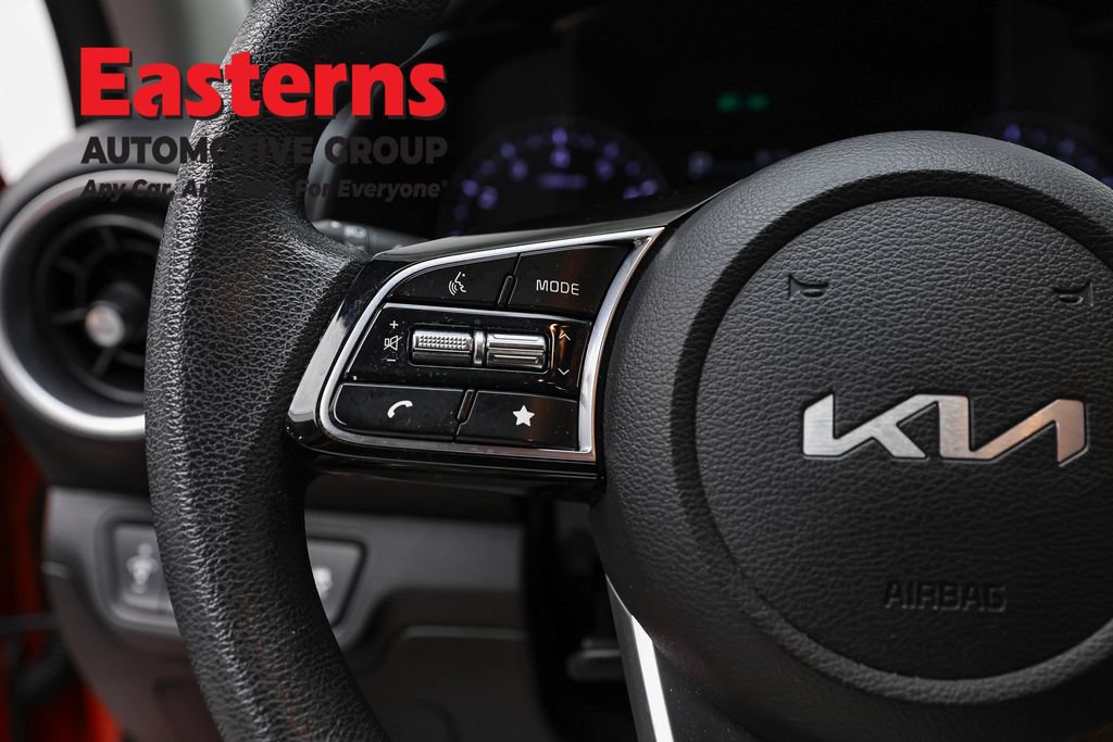 Used 2023 Kia Forte LXS w/ LXS Technology Package FWD image 17