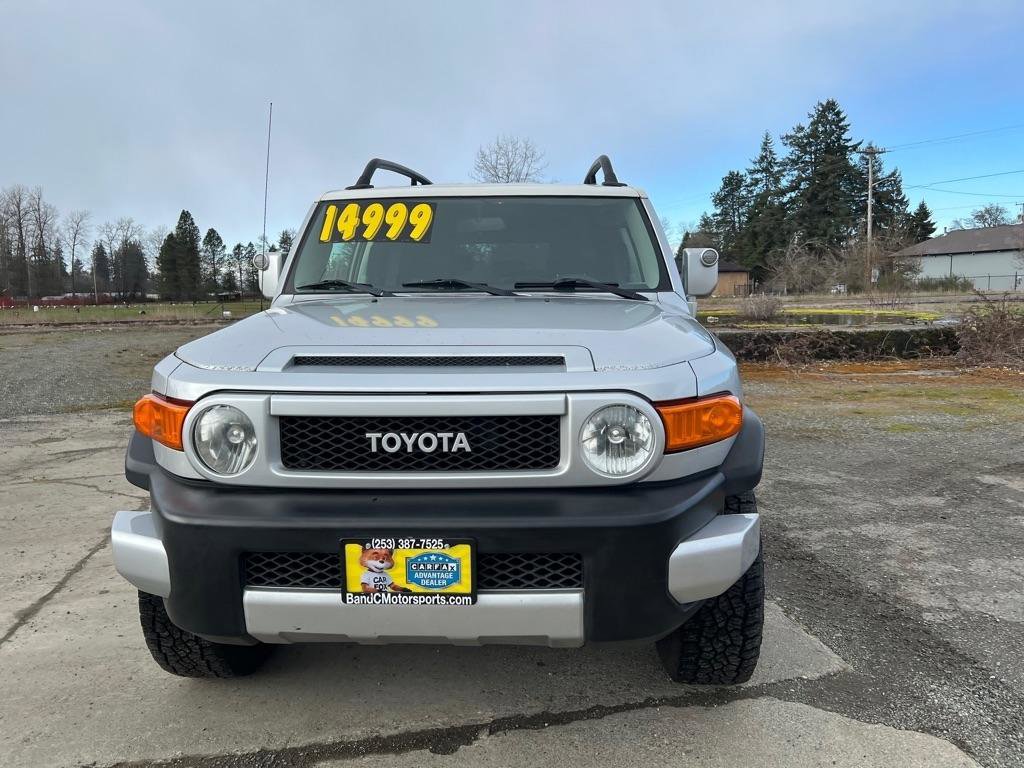 Used 2008 Toyota FJ Cruiser 4WD image 2