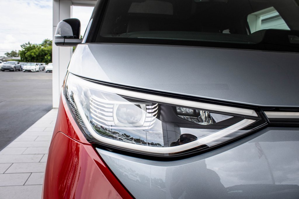 New 2025 Volkswagen ID. Buzz Pro S Plus image 7
