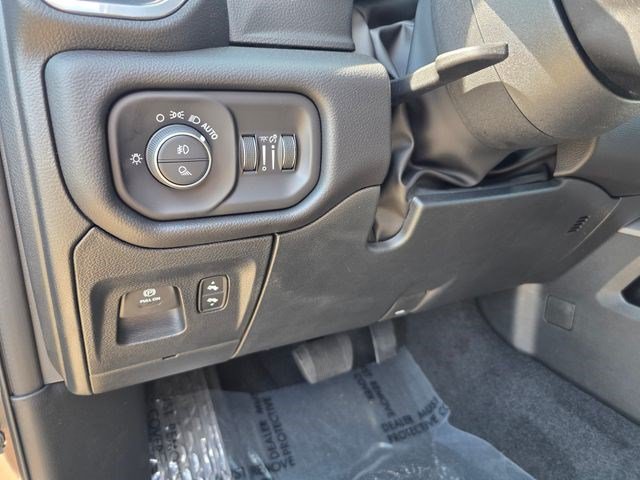 New 2026 RAM 1500 Laramie w/ Laramie Preferred Package AWD/4WD image 21