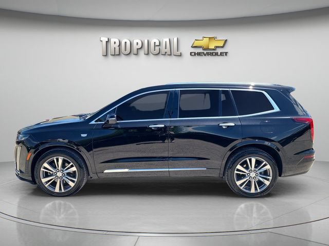 Used 2020 Cadillac XT6 Premium Luxury FWD image 2