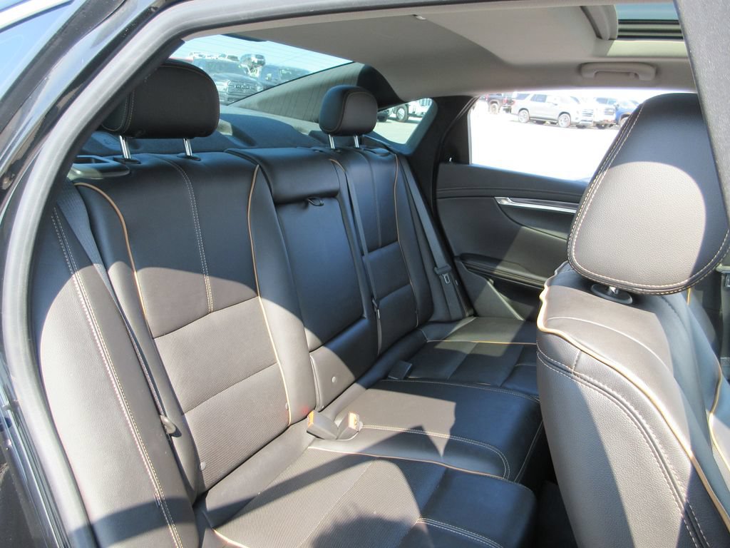Used 2018 Chevrolet Impala Premier w/ Premier Confidence Package FWD image 23