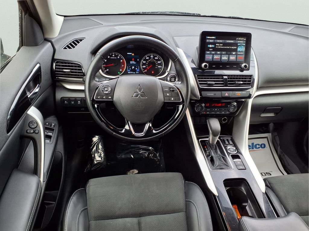 Used 2025 Mitsubishi Eclipse Cross SE AWD/4WD image 9