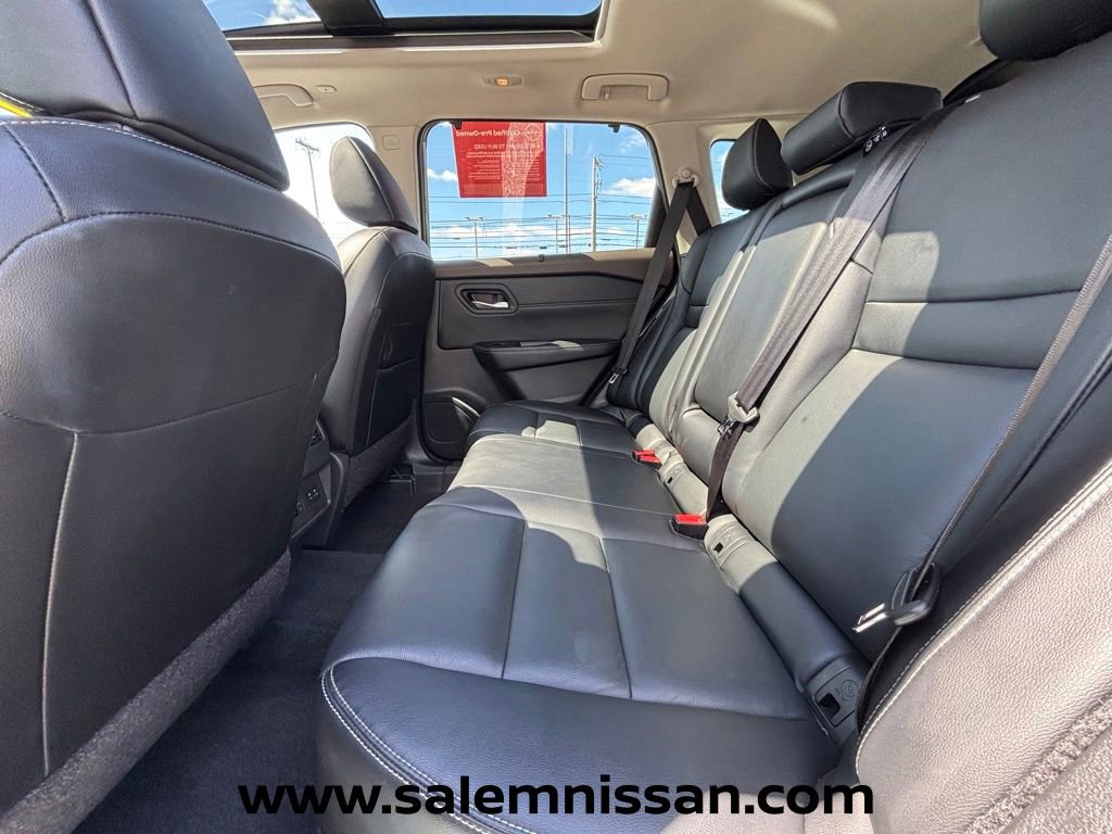 Certified 2023 Nissan Rogue SL w/ SL Premium Package AWD/4WD image 16